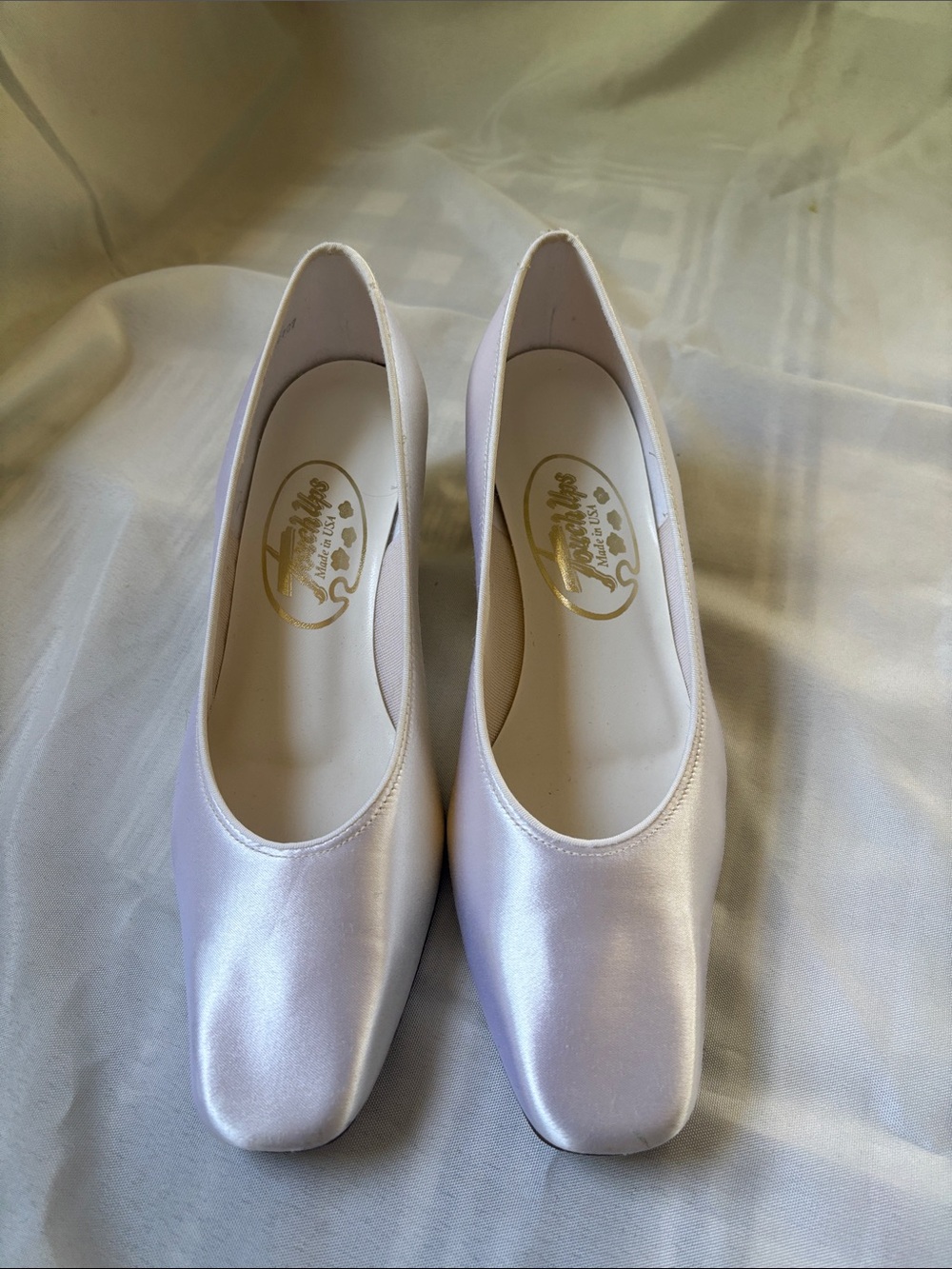 Touch Ups Satin Square-Toe Pumps in Lilac